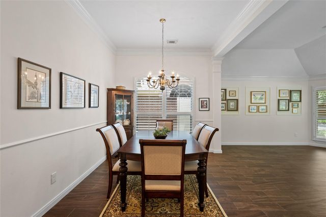 2514 S Strathford Lane, Kingwood, TX 77345