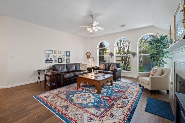 2514 S Strathford Lane, Kingwood, TX 77345