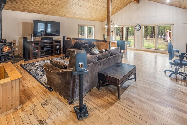 15784 Lava Drive, La Pine, OR 97739