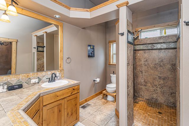 15784 Lava Drive, La Pine, OR 97739