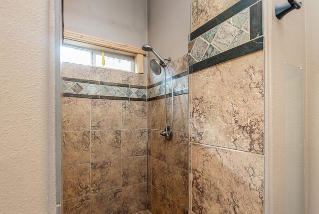 15784 Lava Drive, La Pine, OR 97739