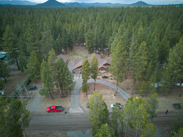 15784 Lava Drive, La Pine, OR 97739
