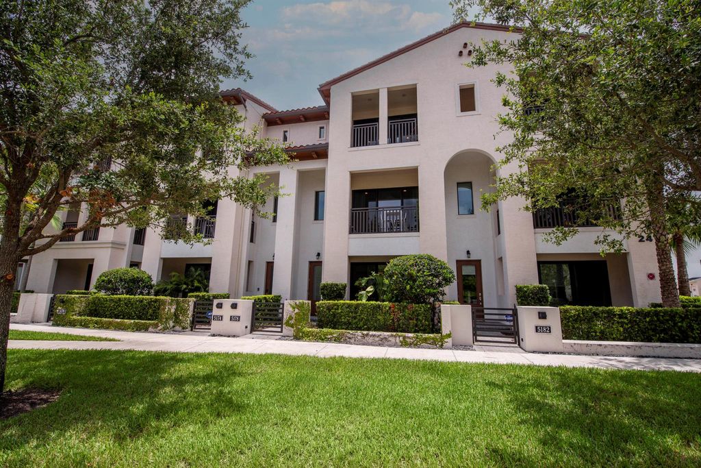 5178 Beckman Terrace, Palm Beach Gardens, FL 33418