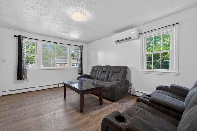 38 Duffy Street, Franklin, NH 03235
