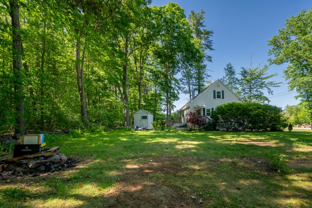38 Duffy Street, Franklin, NH 03235