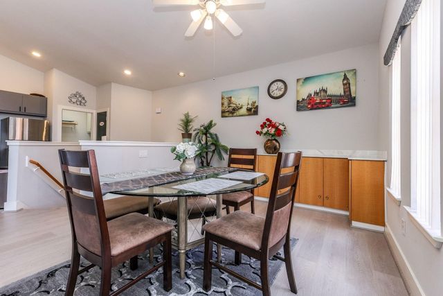 9715 Riddlewood Lane, Houston, TX 77025