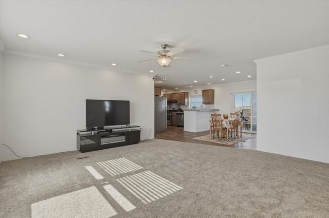 157 Jensen Lane, Belen, NM 87002