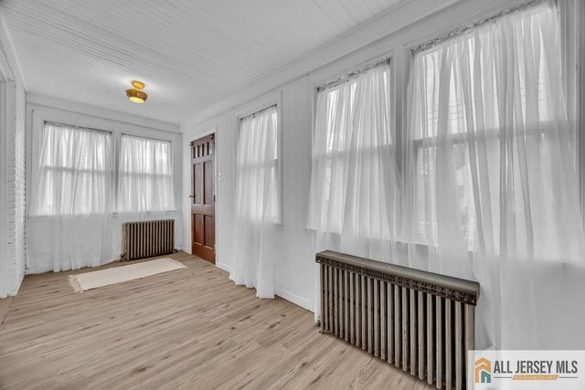 34 Maple Avenue, Edison, NJ 08837