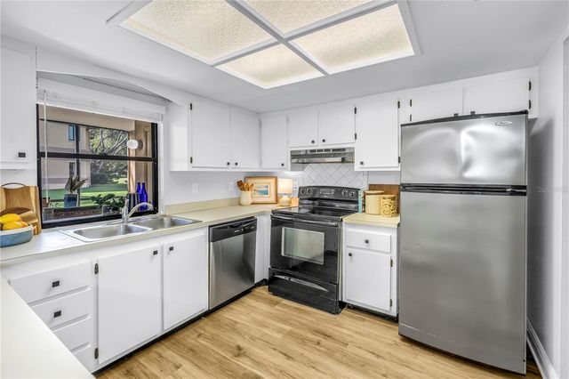 2681 SABAL SPRINGS CIRCLE 101, Clearwater, FL 33761