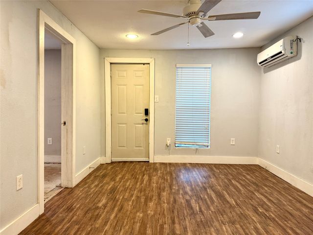 2222 Speight Avenue, Waco, TX 76706