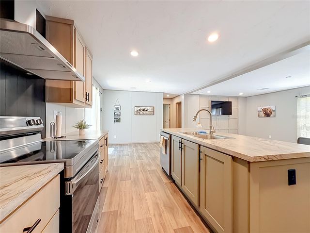 13655 SE 25TH AVENUE, Summerfield, FL 34491