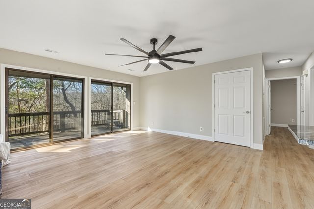 1303 Fairway Oaks, Waleska, GA 30183