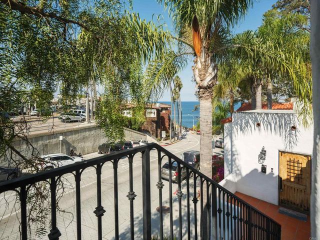 1303 15 Cave Street, La Jolla, CA 92037