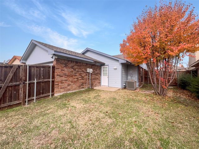 1408 Hackamore Street, Mesquite, TX 75149