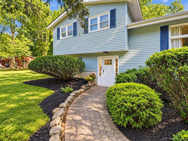 572 Beattie Road, Rock Tavern, NY 12575