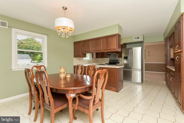500 WASHINGTON AVE, Ewing, NJ 08628