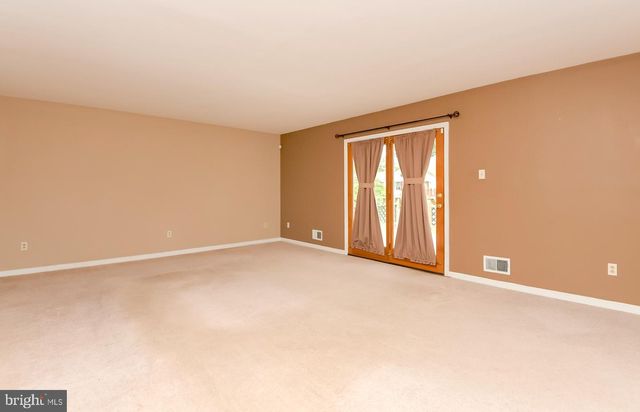 500 WASHINGTON AVE, Ewing, NJ 08628