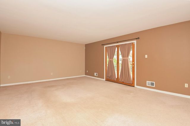 500 WASHINGTON AVE, Ewing, NJ 08628
