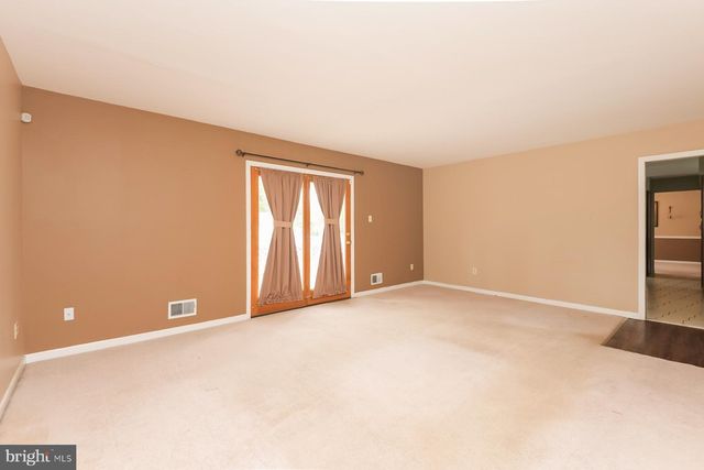 500 WASHINGTON AVE, Ewing, NJ 08628