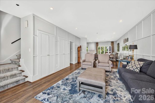 201 Hillside Avenue, Charlotte, NC 28209