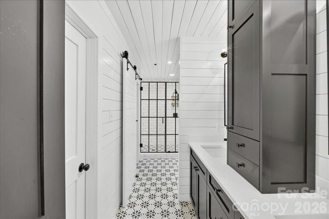 201 Hillside Avenue, Charlotte, NC 28209