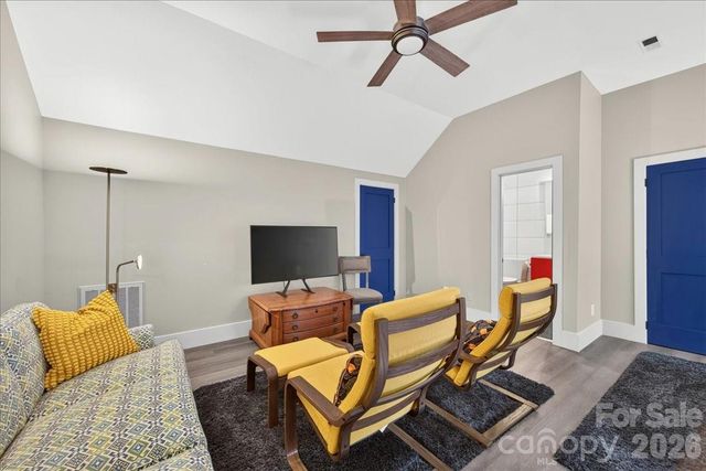 201 Hillside Avenue, Charlotte, NC 28209