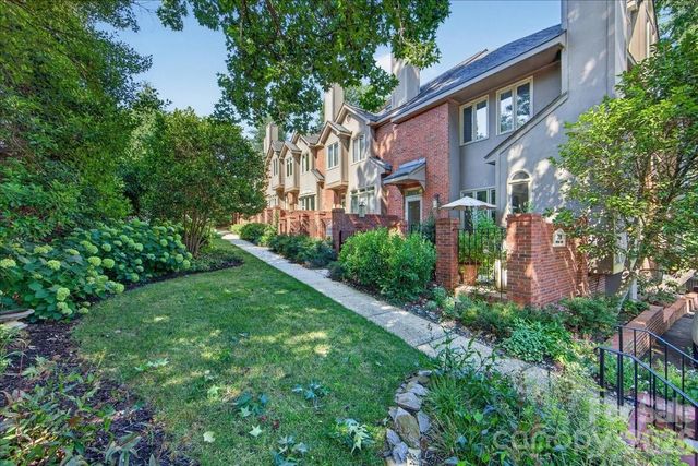 201 Hillside Avenue, Charlotte, NC 28209