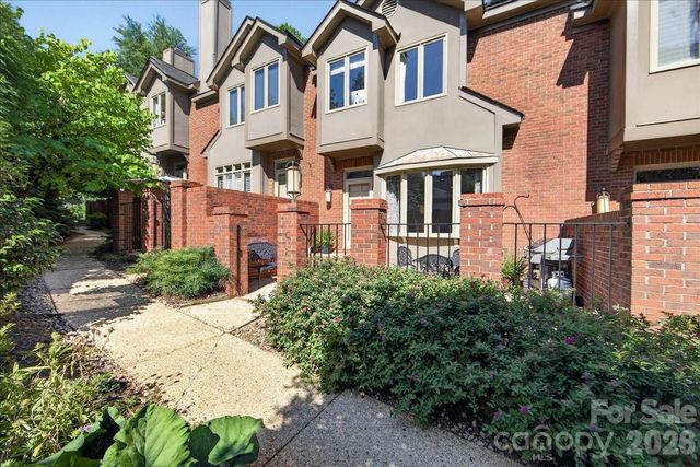 201 Hillside Avenue, Charlotte, NC 28209
