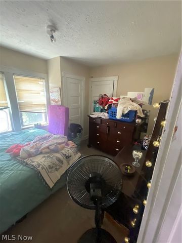2221 6th Street SW, Canton, OH 44706