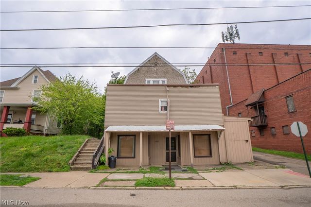 2221 6th Street SW, Canton, OH 44706
