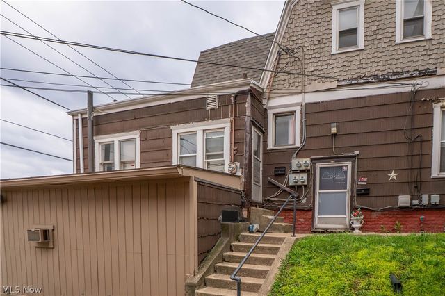 2221 6th Street SW, Canton, OH 44706
