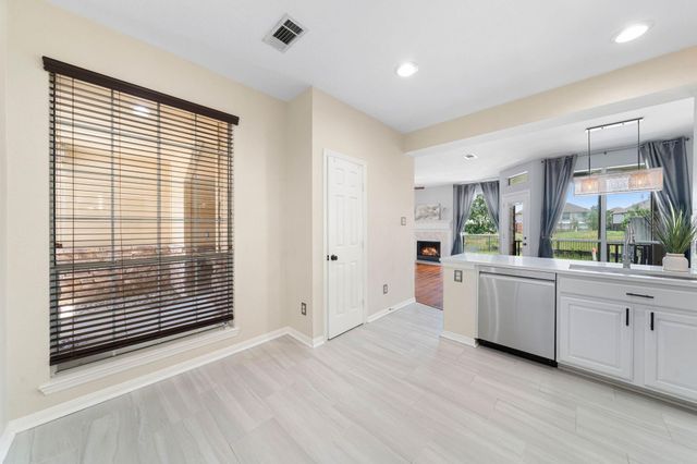 8026 Loyel Pointe Drive, Houston, TX 77064
