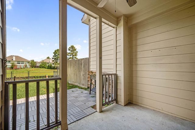 8026 Loyel Pointe Drive, Houston, TX 77064