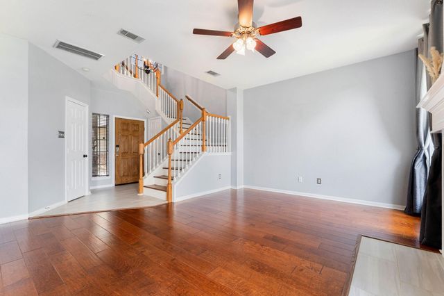 8026 Loyel Pointe Drive, Houston, TX 77064