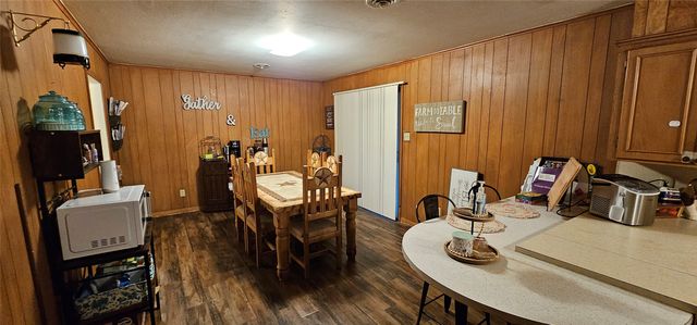 908 Mimosa Drive, Mineola, TX 75773