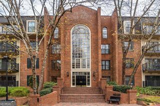 27301 NE Plantation Drive 301, Atlanta, GA 30324