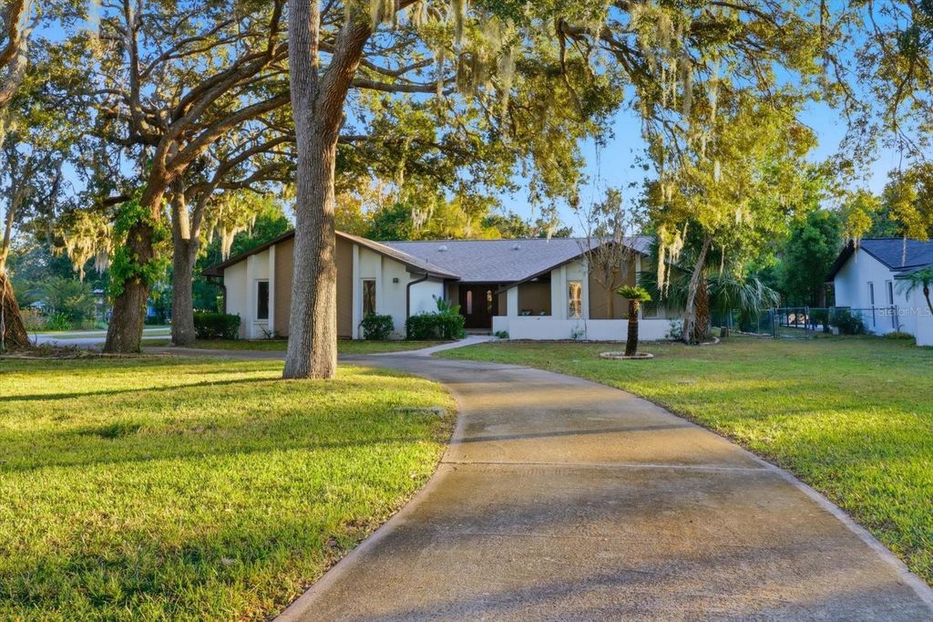 11806 W RIVERHAVEN DRIVE, Homosassa, FL 34448