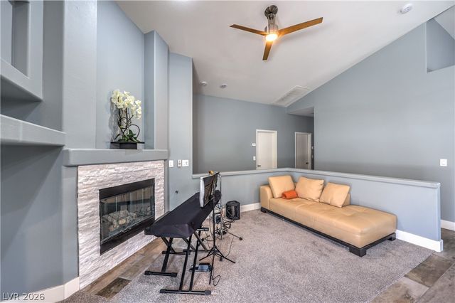 2421 Sunrise Springs Court, North Las Vegas, NV 89031