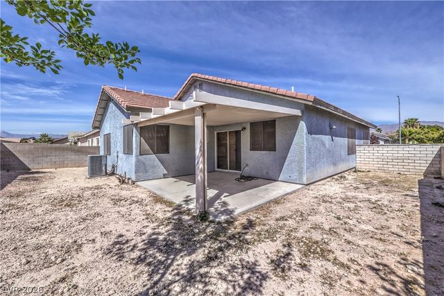 2421 Sunrise Springs Court, North Las Vegas, NV 89031