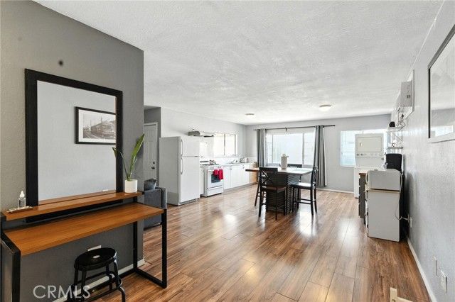 5332 E Beverly Boulevard, Los Angeles, CA 90022