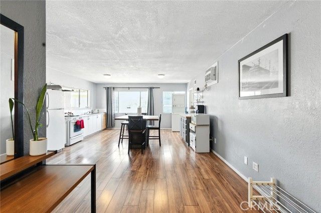 5332 E Beverly Boulevard, Los Angeles, CA 90022