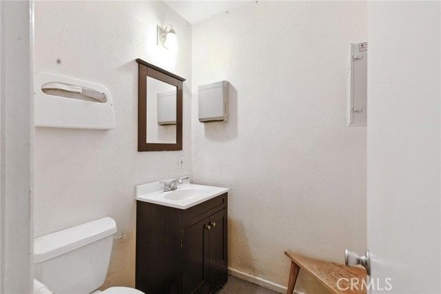 5332 E Beverly Boulevard, Los Angeles, CA 90022