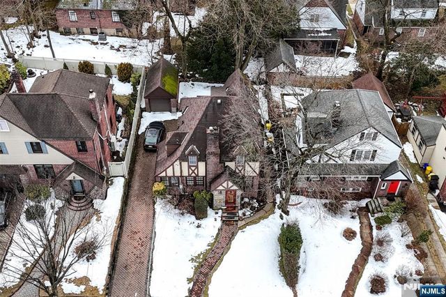 624 Ramapo Road, Teaneck, NJ 07666