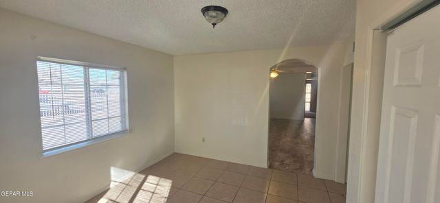 4906 SIERRA MADRE Drive, El Paso, TX 79904