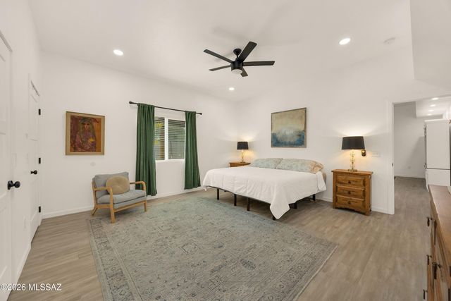 4858 E 4Th Street, Tucson, AZ 85711