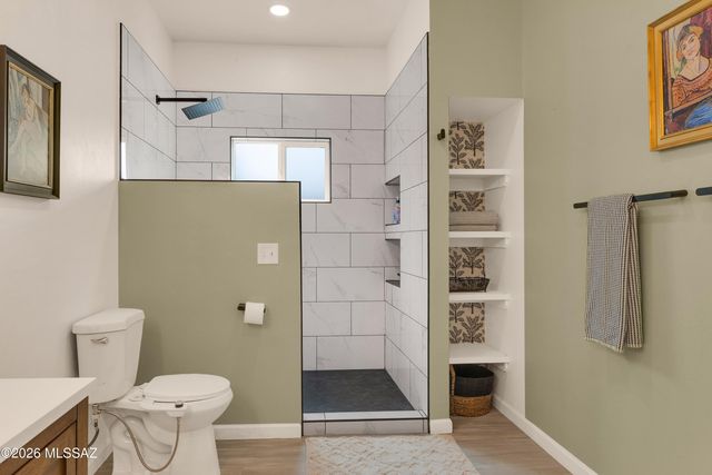 4858 E 4Th Street, Tucson, AZ 85711