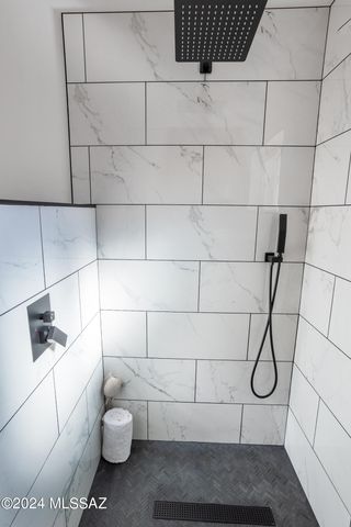 4858 E 4Th Street, Tucson, AZ 85711