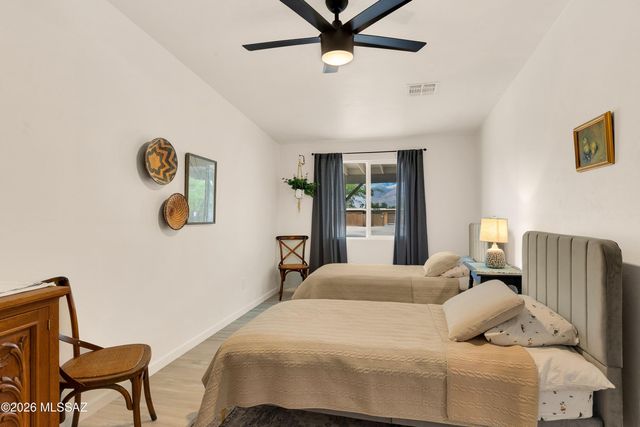 4858 E 4Th Street, Tucson, AZ 85711