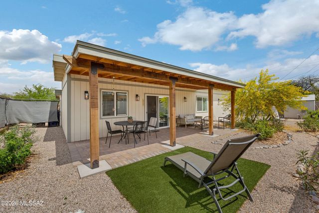 4858 E 4Th Street, Tucson, AZ 85711