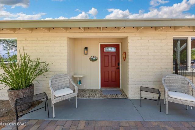 4858 E 4Th Street, Tucson, AZ 85711